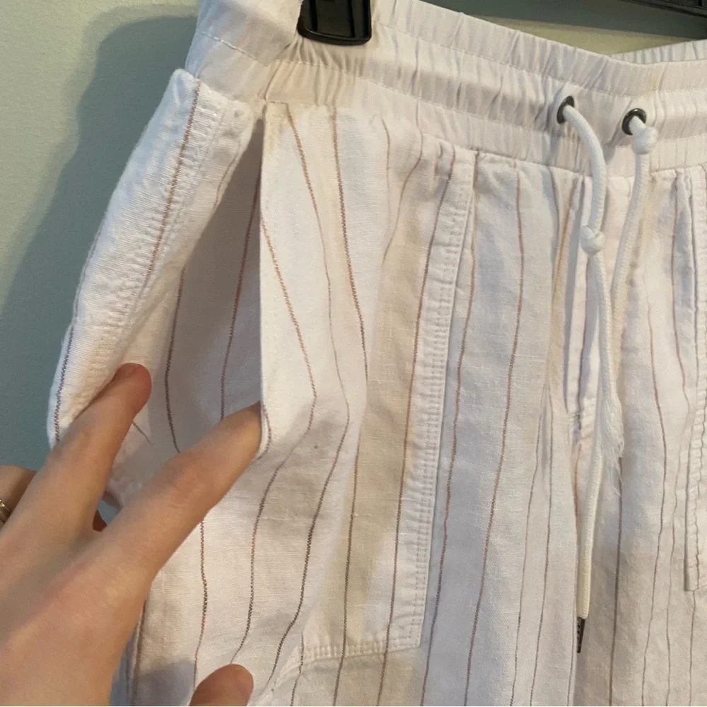 Athleta Linen striped white wide leg drawstring cropped  pant size 6